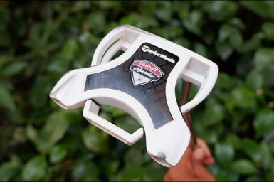 ไม้กอล์ฟพรีเมี่ยม!!! ราคาช๊อคตาค้าง!! PUTTER TAYLORMADE GHOST SPIDER