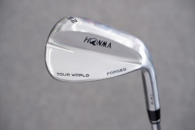 WEDGE HONMA TOUR WORLD FORGED ก้าน DYNAMIC GOLD S200